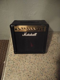 Marshall MG15 CDR Guitar Amplifier