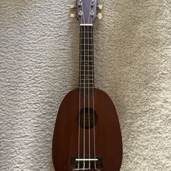 Makala ukulele - Like New