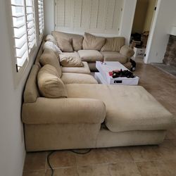 3 Piece Couch Sectional