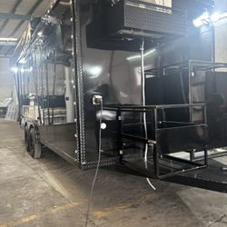 Custom-made food trailers, in any Size And color you want! The best price on the market.