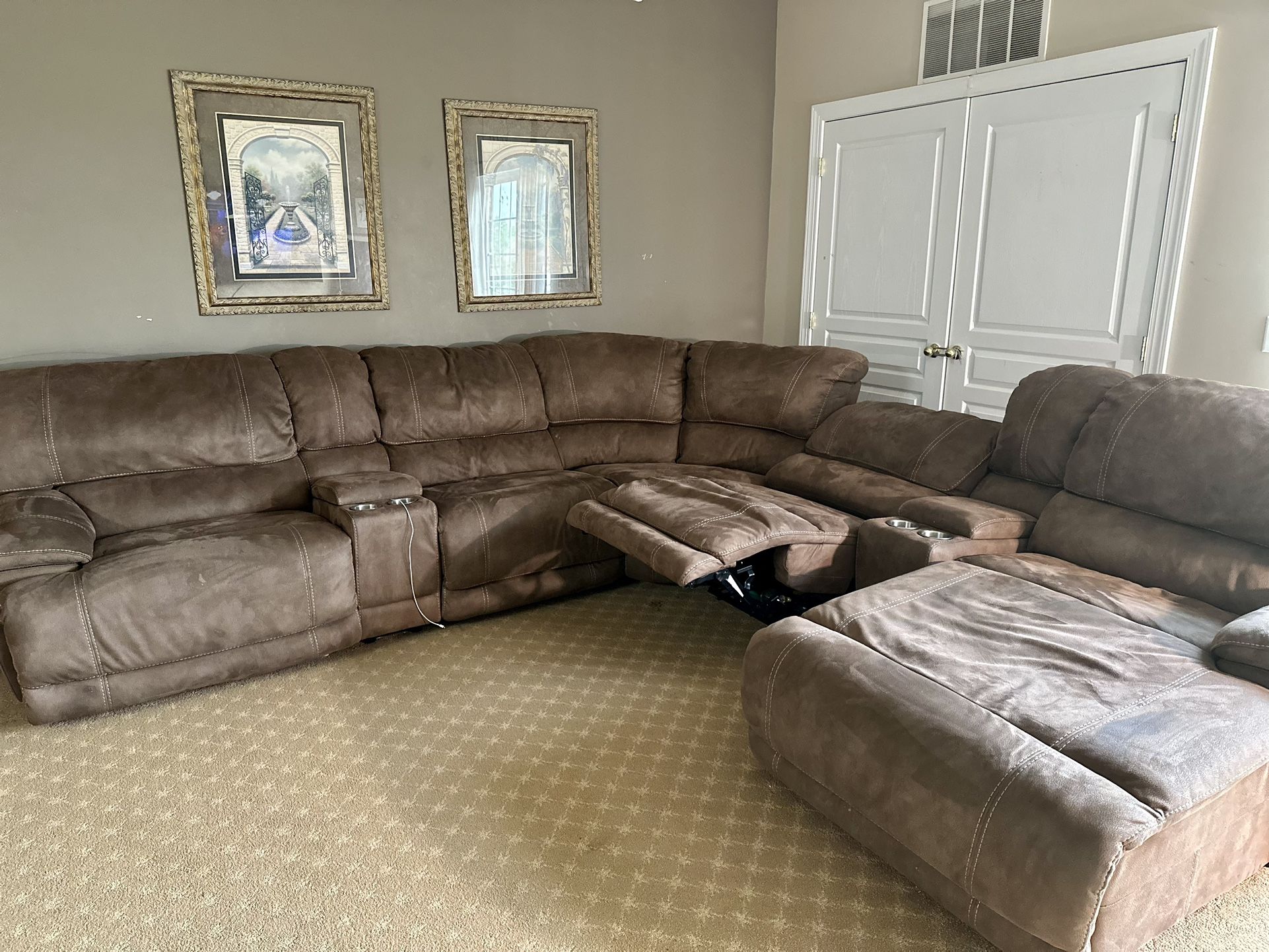 Sectional Couch for Sale in Lakewood, NJ OfferUp