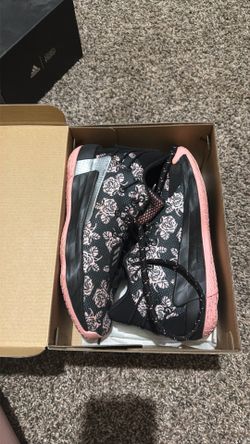 Children’s 5.5 Dame 7 rose colorway shoe