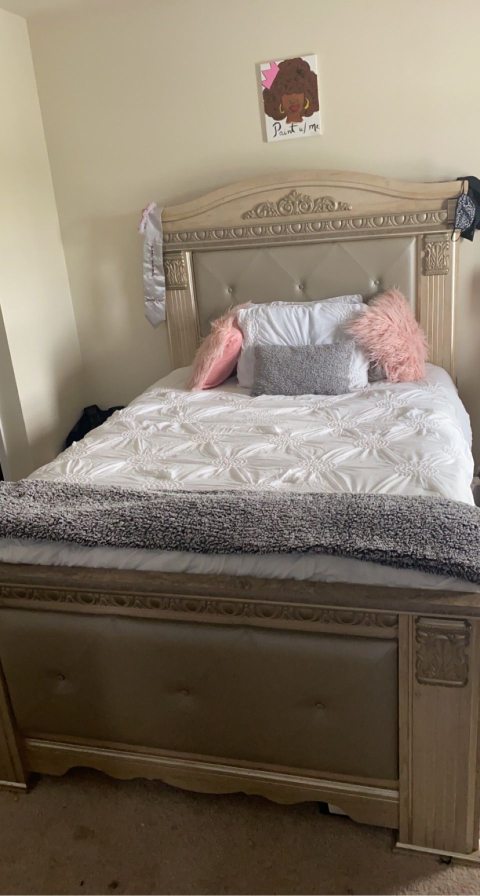 QUEEN SIZE BEDROOM SET 