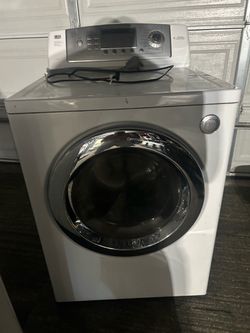 LG washer and dryer