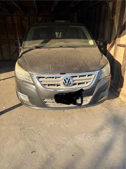 2011 Volkswagen Routan