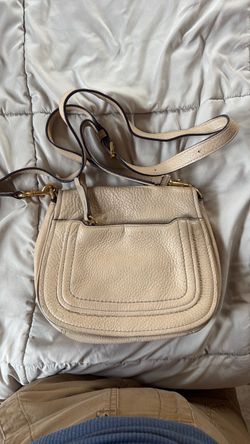 Marc Jacob’s Leather Crossbody Bag