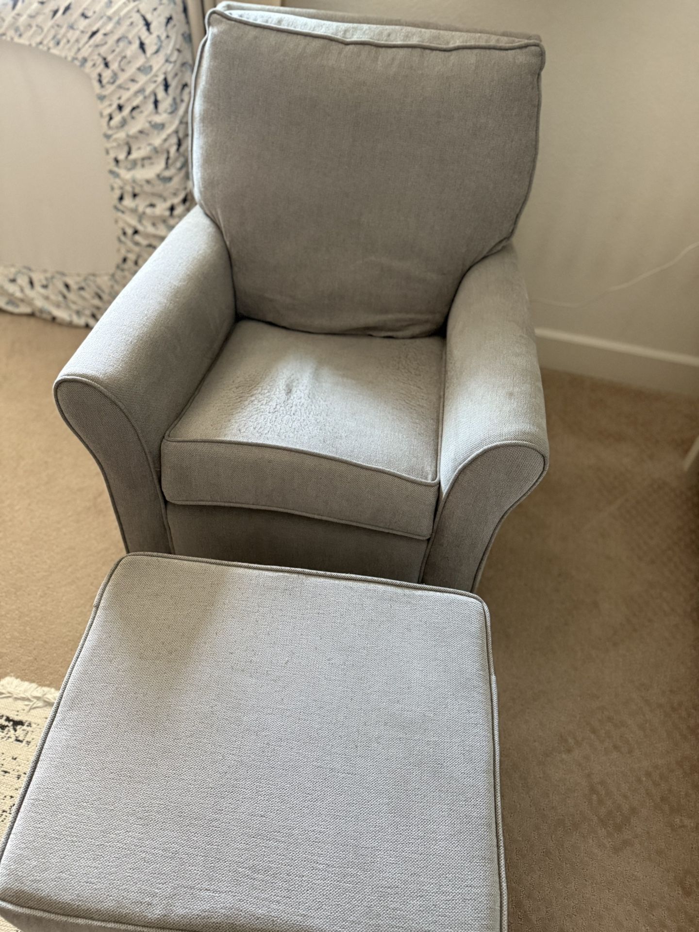 Rocking Chair With Foot Ottoman