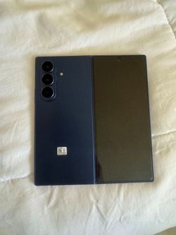 Samsung Galaxy Z Fold 7 - 256GB - Unlocked - Midnight Blue - Great Condition