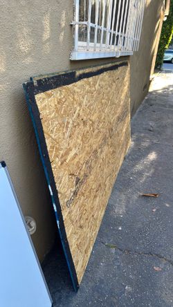 Plywood 4’x92”
