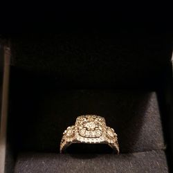 1ct Zales Womens Ring $1500