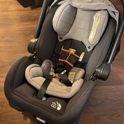 City Go Car Seat And Car Adapter 