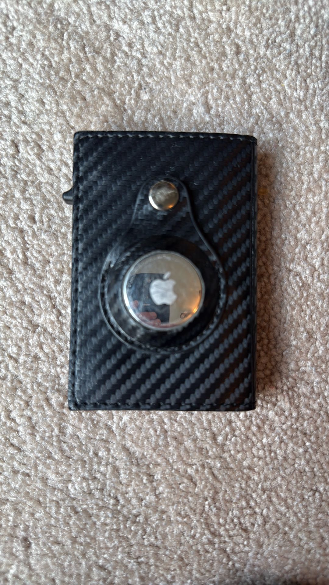Aiuwo Wallet Staggering Cards (with Air Tag)