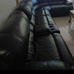 SECTIONAL GENUINE LEATHER RECLINER ELECTRIC ⚡ BLACK COLOR .. DELIVERY SERVICE AVAILABLE 🚚💥🚚