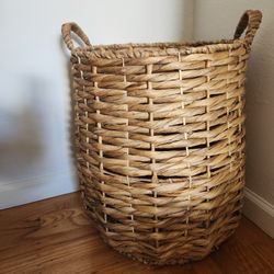 Large Basket 