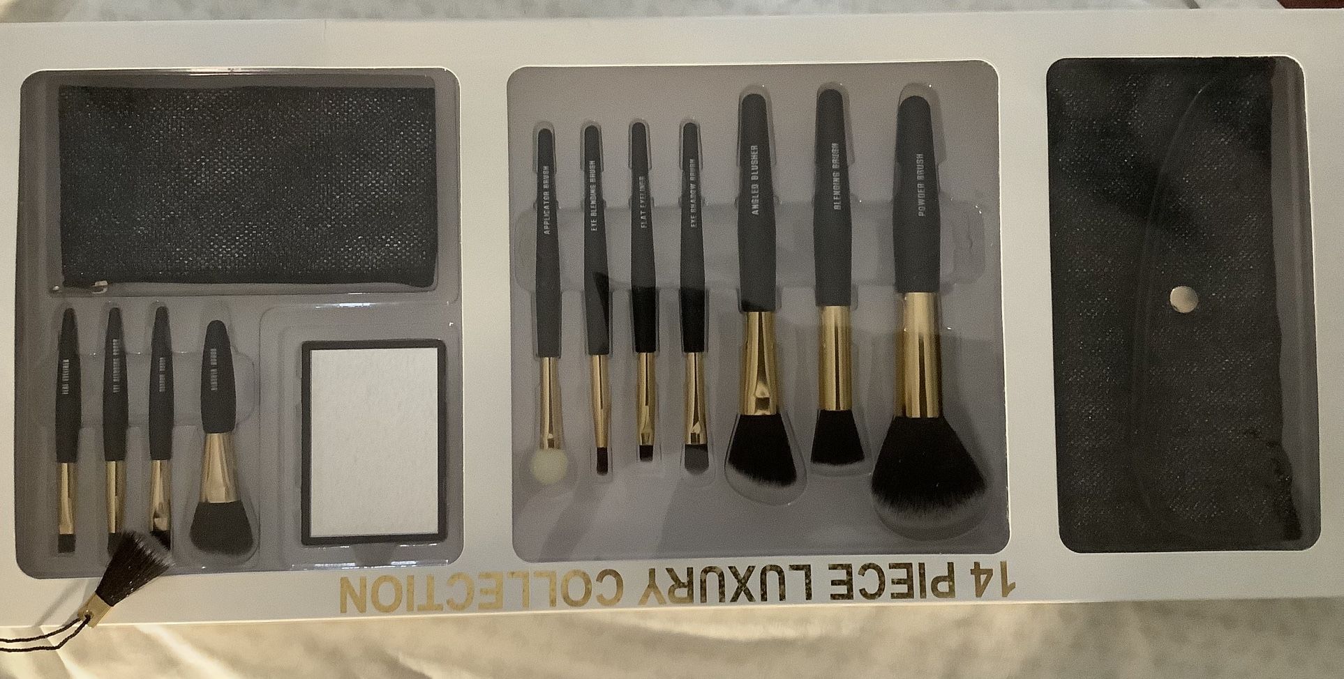 14 Piece Luxury Collection Makeup Brushes/Accessories