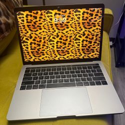 Apple MacBook Pro – AS IS