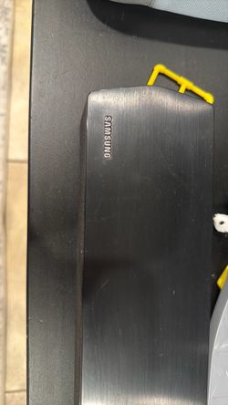 Samsung woofer and speaker