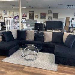New Super Comfy Double Chaise Sectional Sofa Couch Black And Gray Or All Black 