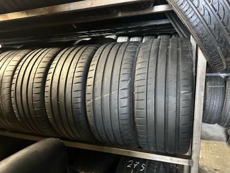 SET OF TIRE 235 35 20 MICHELIN 85% LIFE