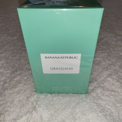 Banana Republic "Grassland" Eau de Parfum Spray, 2.5 oz/75 ml Sealed- New In Box
