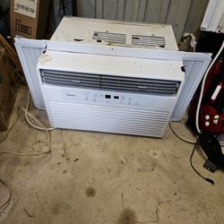 Midea 8,000 BTU Window Air Conditioner WIFI