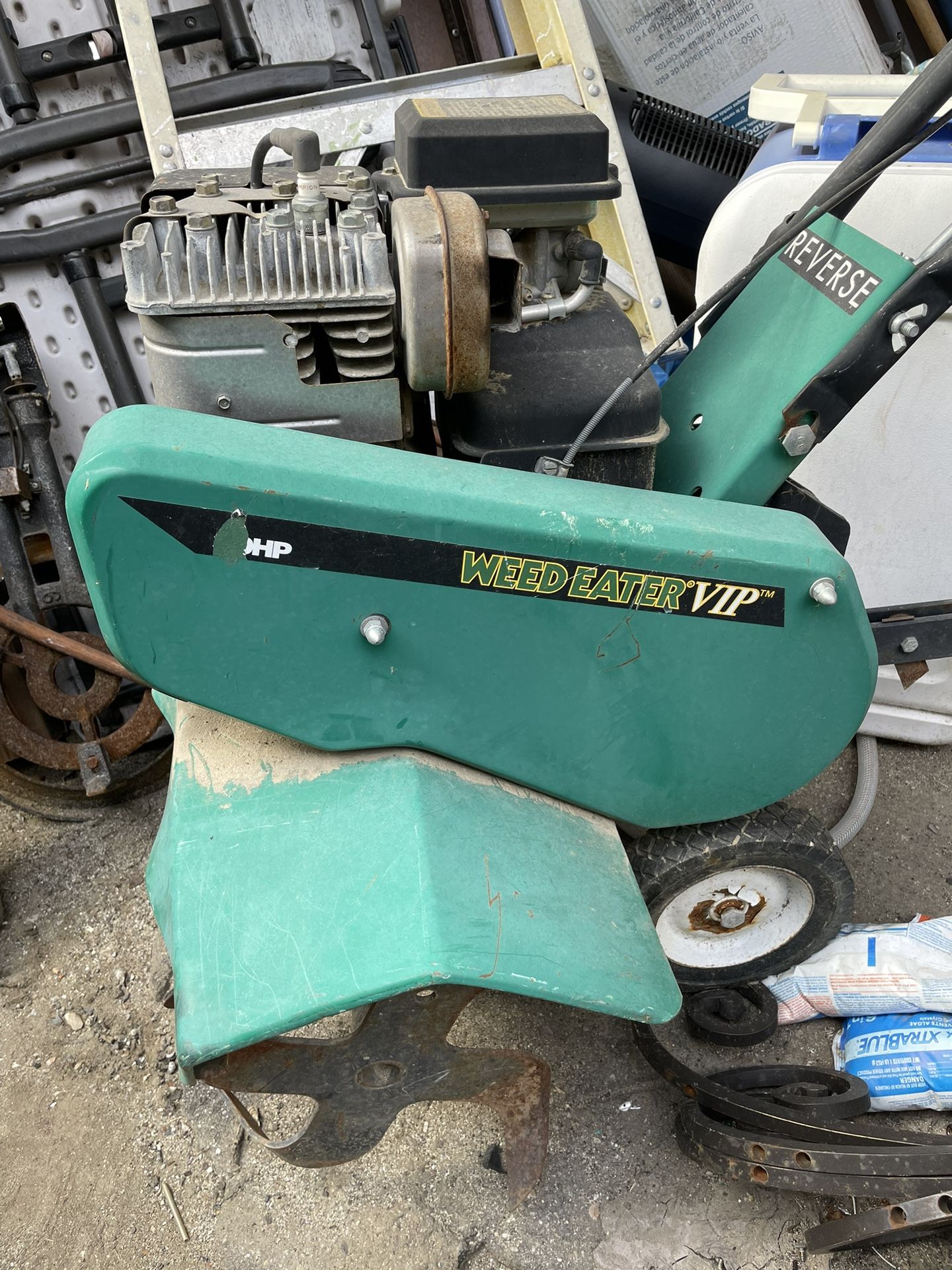 Weed Eater VIP 5HP Garden Tiller with Forward and Reverse
