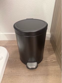 Small trash can