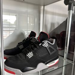 Jordan 4 Retro OG Bred 2019