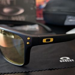 Oakley Holbrook Sunglasses 