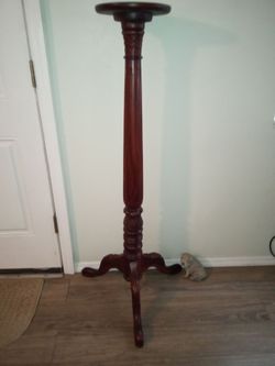 Mahogany Pedestal torchere plant stand