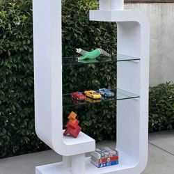 1980s Vintage Postmodern Etagere
