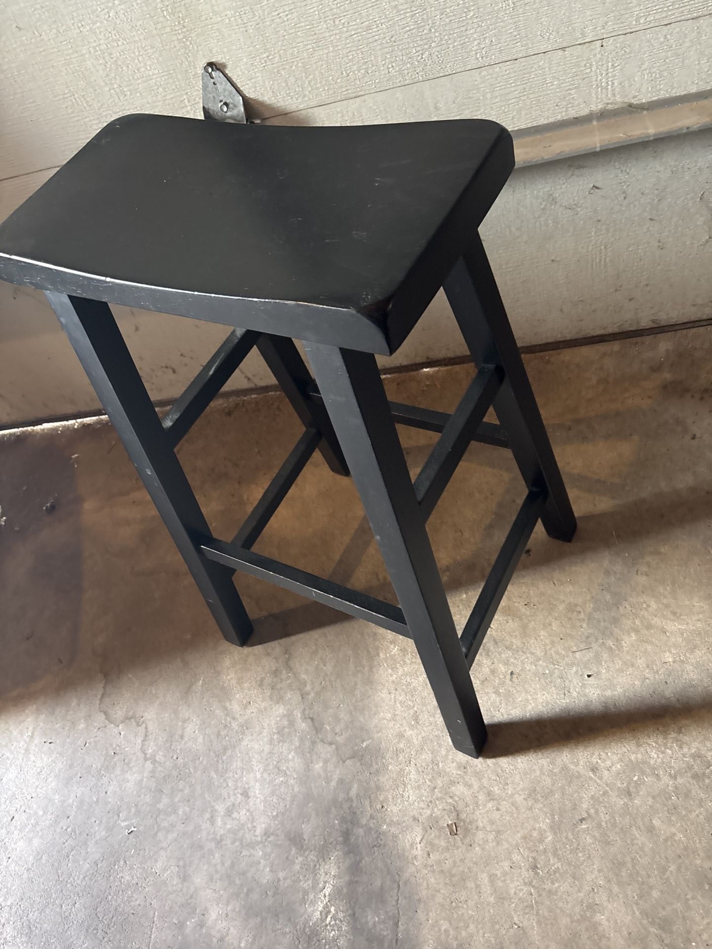 1 Black Stool