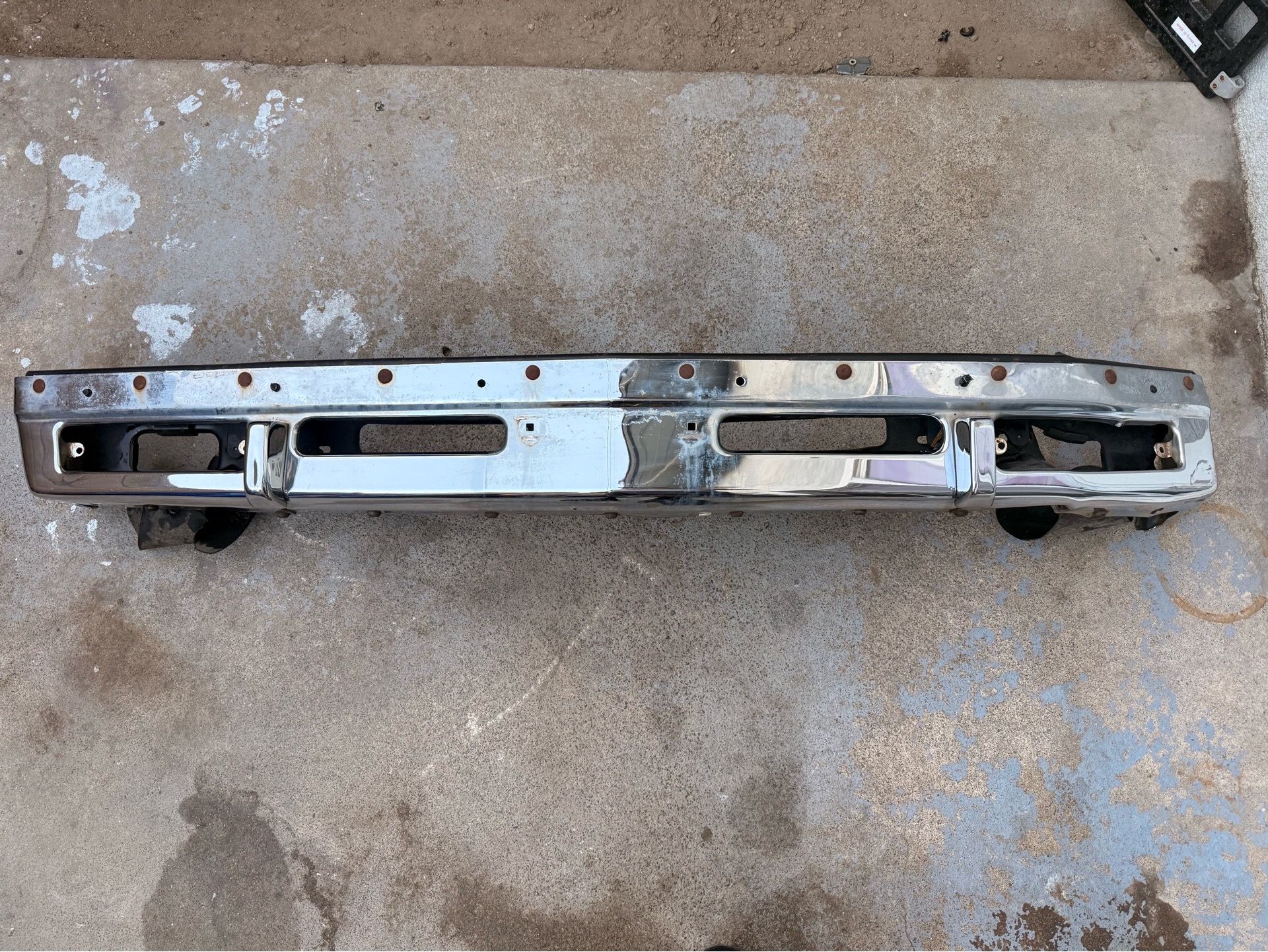 Oldsmobile Cutlass Bumper