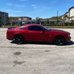 2010 Ford Mustang