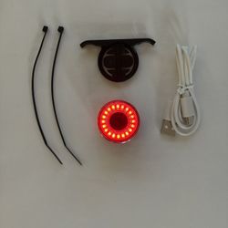 VERY NEW Type-C Rechargeable Smart Bike Tail Light, Auto-on when braking