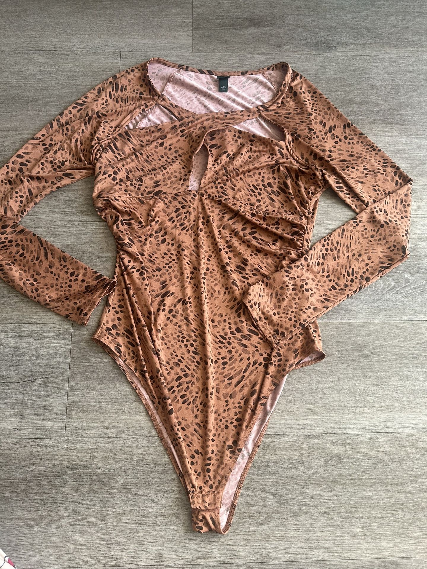 Animal Print Long Sleeve Bodysuit