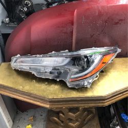 Headlight Toyota