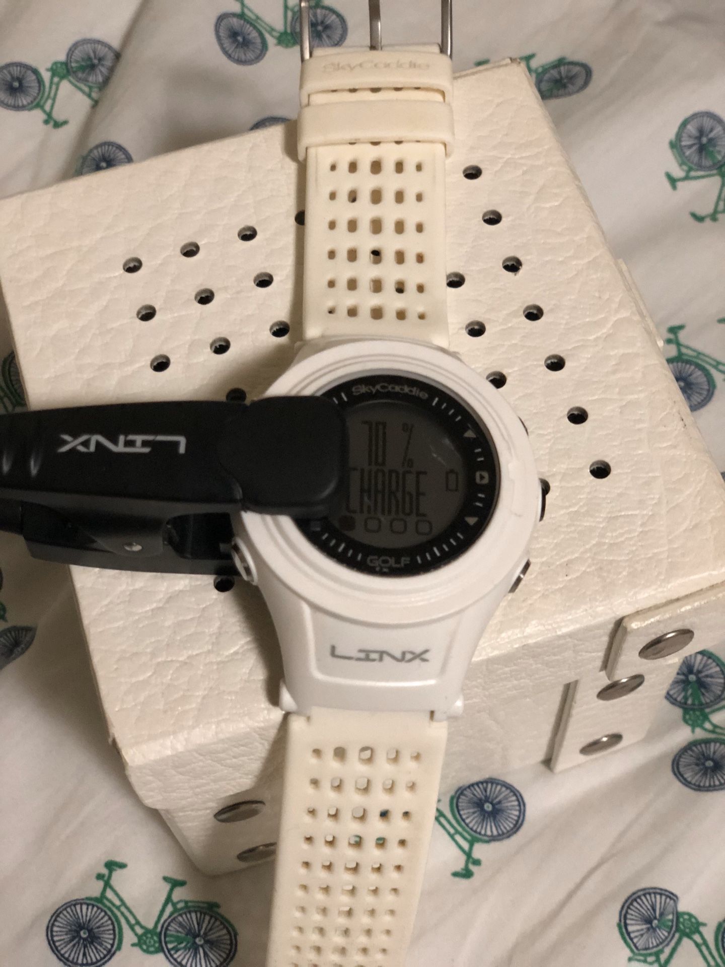 Sky Caddie Linx GPS Golf Watch