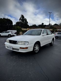 Toyota Avalon Car