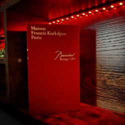 Baccarat 540 6.8 Once 