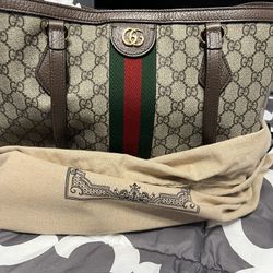 Gucci bag Ophidia GG medium tote