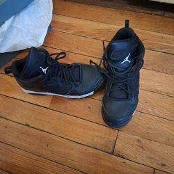 Black Jordan Kids 