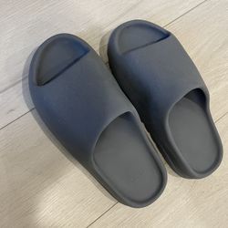 Yeezy Adidas Granite Slides Size 9