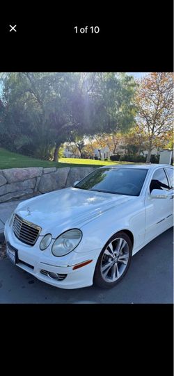 Mercedes-Benz E-350Class White Sedan 2007