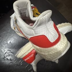 USED ADIDAS ULTRA BOOST WOMENS SIZE 9