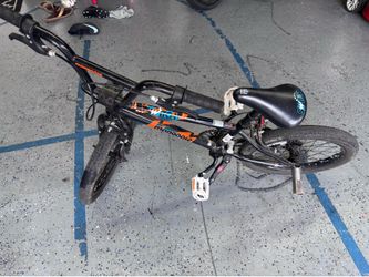 Mongoose youth 18” BMX bike