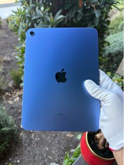 iPad 10th gen 64 GB WiFi 98% Battery Health