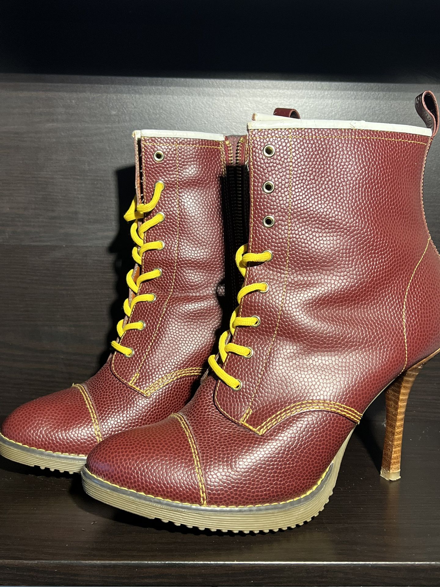 Dr. Martens Zita Kimora Ox Blood Brown
