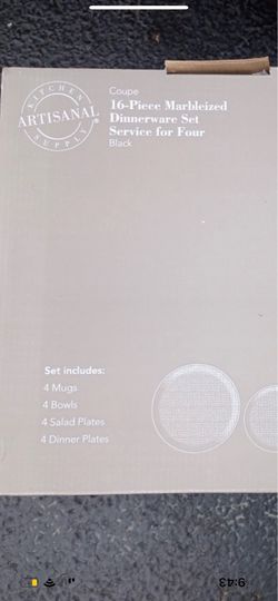 Dinnerware set