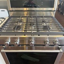 KitchenAid KitchenAid 30" Stainless Steel Freestanding Gas Range - KFGG500ESS